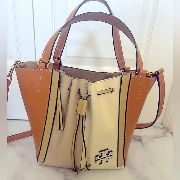 Tory Burch Tri Colored Bucket Bag - Picture 1 of 9